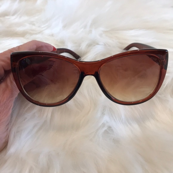 Michael Kors Sunglasses MK8015S EUC! - Picture 1 of 8